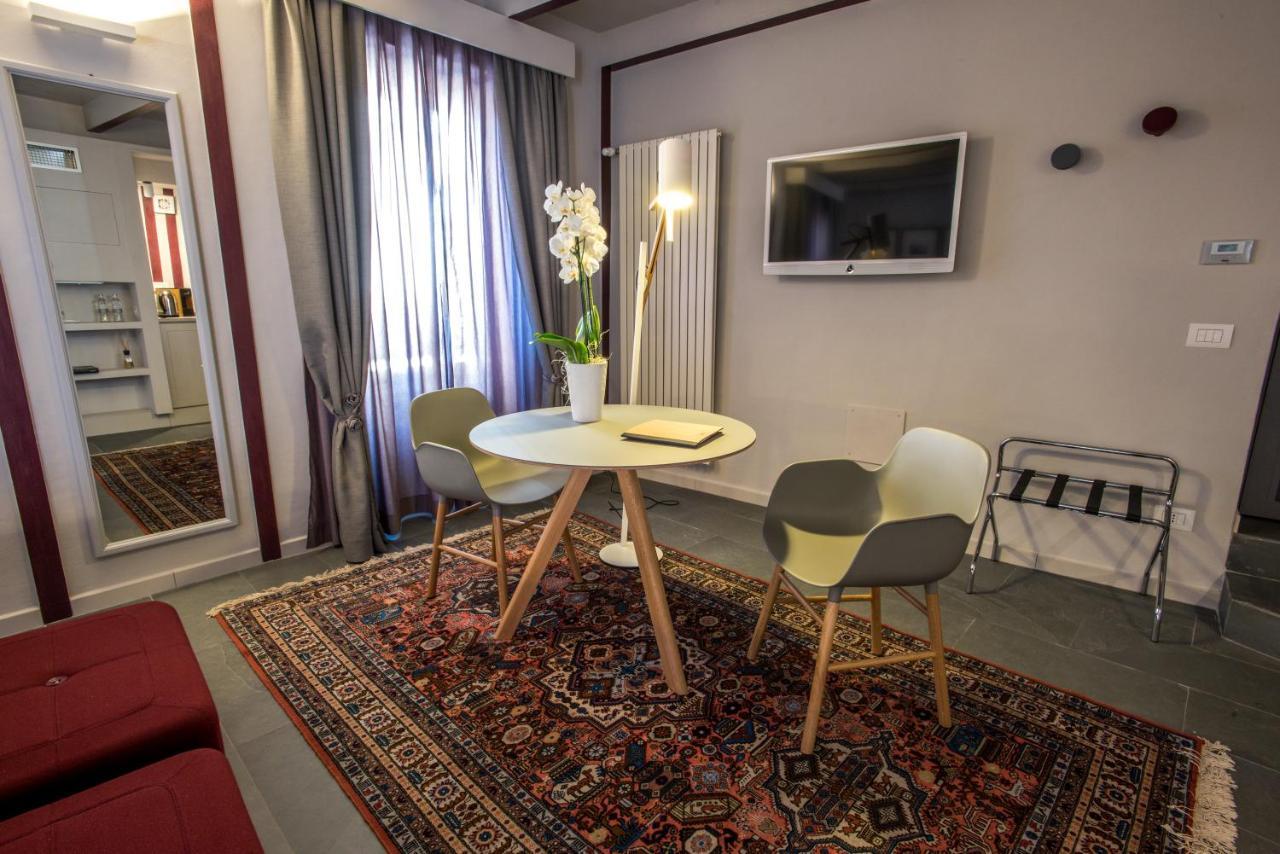 Uve Rooms & Wine Bar Ла Морра Экстерьер фото